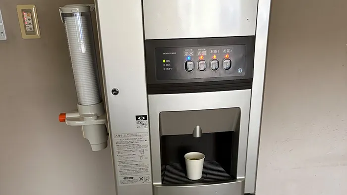 ドリンクサーバー